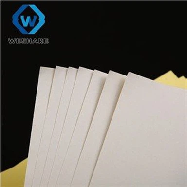 Støpt belagt klistremerkefrigjøringspapir